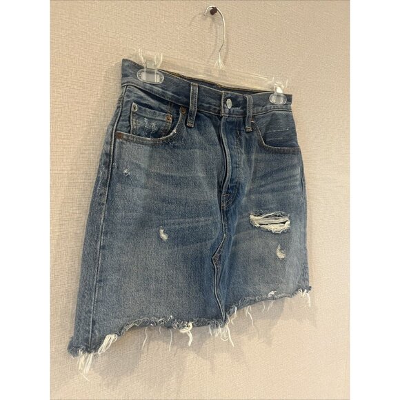 Levi’s Denim Mini Skirt Distressed, Raw Hem, Sz 26 - Picture 4 of 12